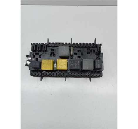 CAJA RELES - Mercedes-Benz...