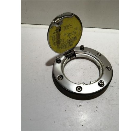 TAPA EXTERIOR COMBUSTIBLE -...