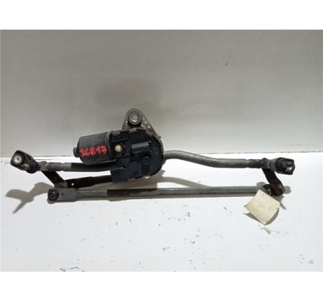 MOTOR LIMPIAPARABRISAS...