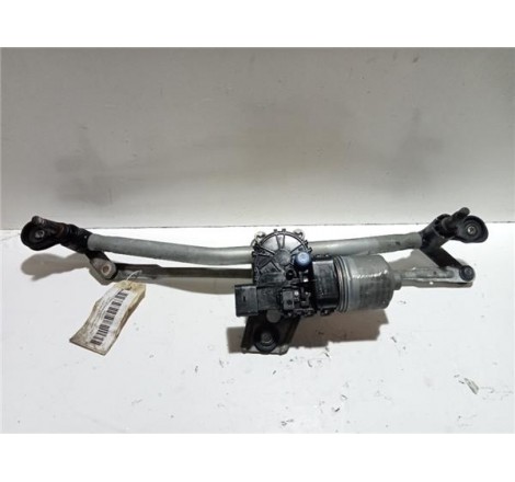 MOTOR LIMPIAPARABRISAS...