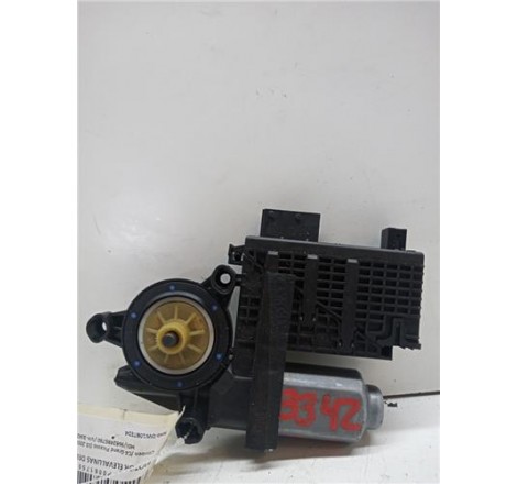 MOTOR ELEVALUNAS DELANTERO...