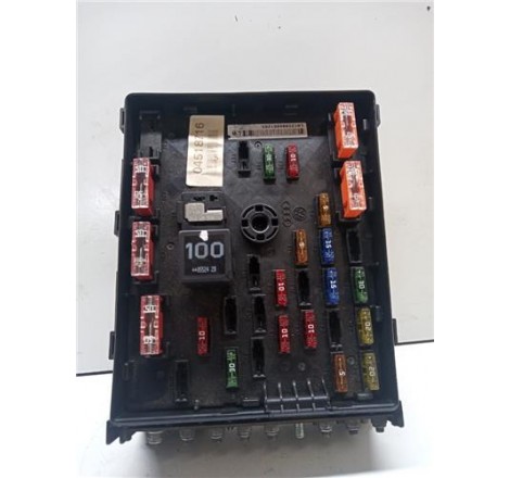 CAJA FUSIBLES/RELE -...