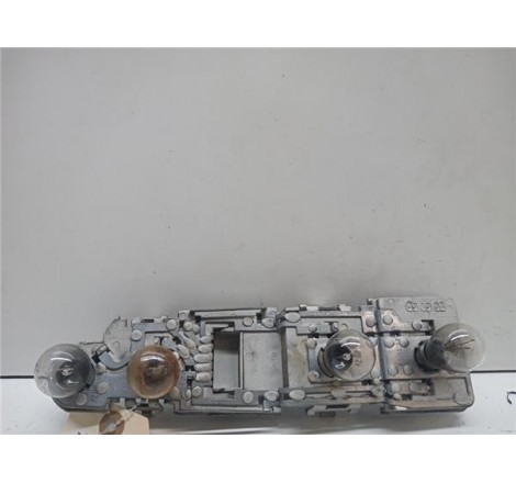 PORTALAMPARAS - Audi A2 2001