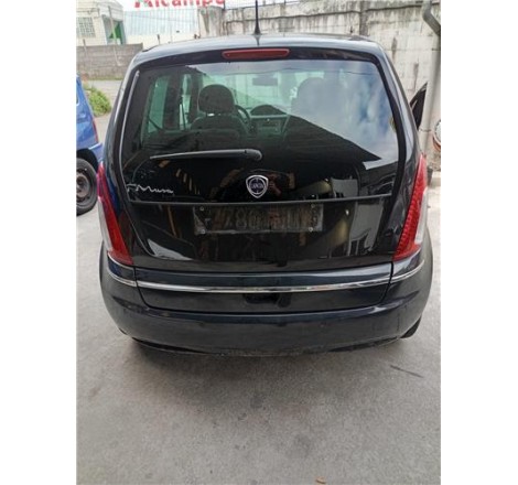 PARAGOLPES TRASERO  -...