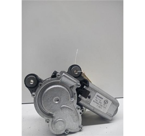 MOTOR LIMPIAPARABRISAS...