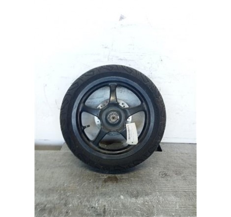 - YAMAHA YQ50 2009