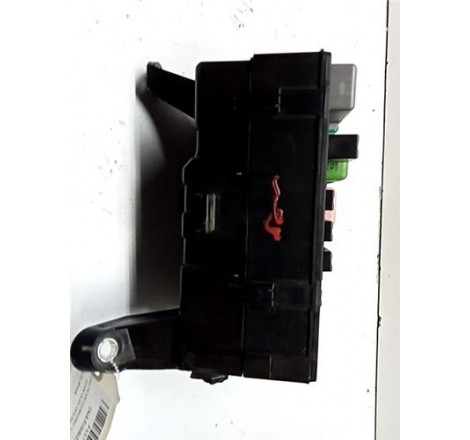CAJA FUSIBLES/RELE - Lexus...