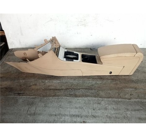 CONSOLA - Volkswagen Passat...