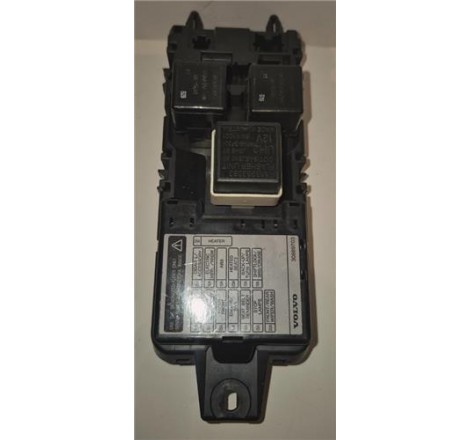 CAJA FUSIBLES/RELE - Volvo...