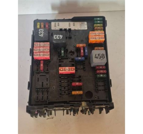 CAJA FUSIBLES/RELE -...