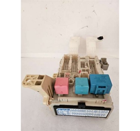 CAJA FUSIBLES/RELE - Toyota...