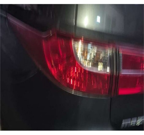 PILOTO TRASERO  IZQUIERDO -...