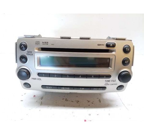 RADIO / CD - Toyota Urban...